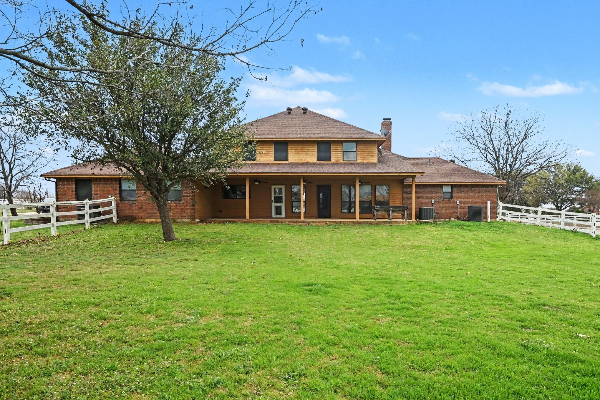 10101 Round Hill Road Fort Worth TX 76131