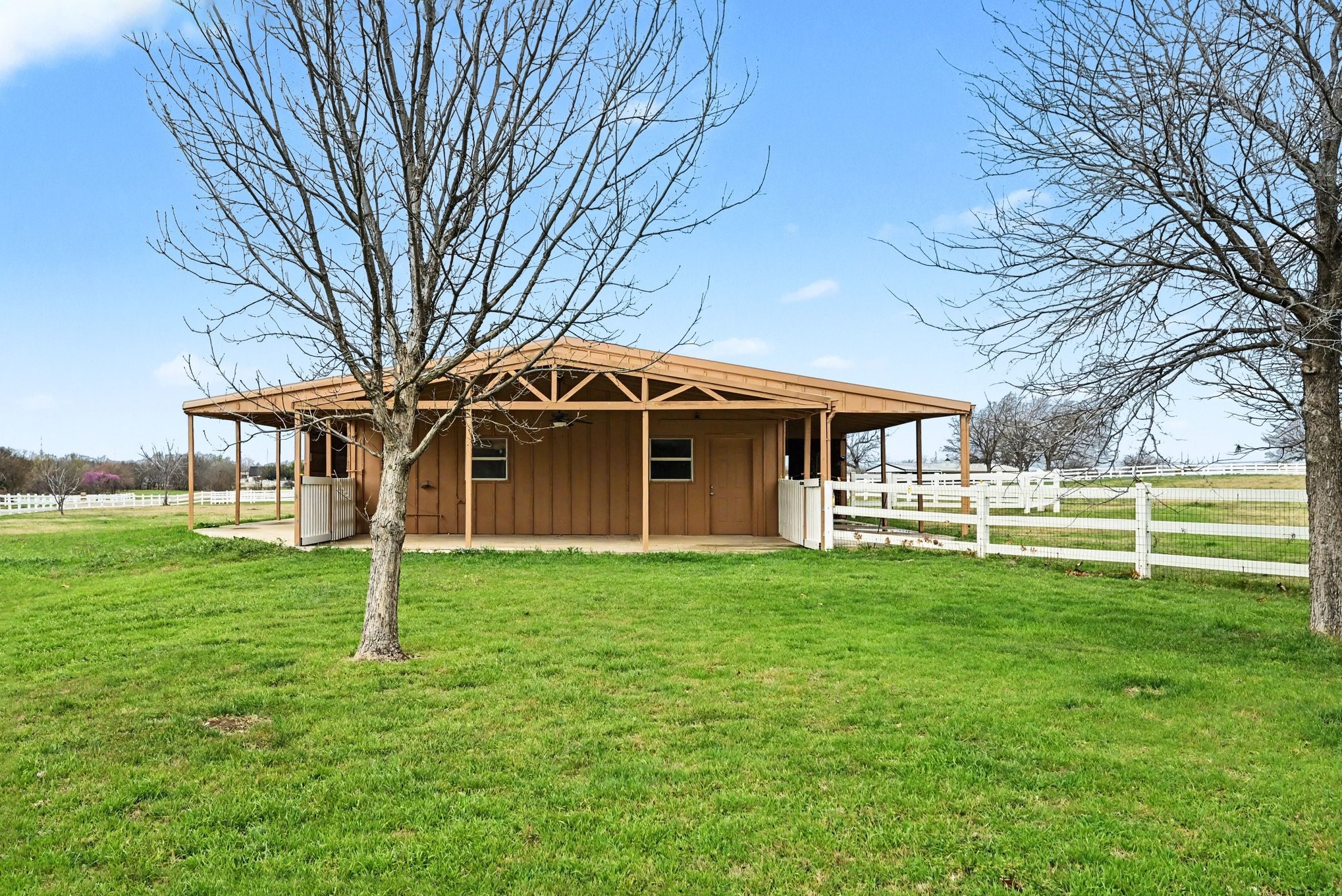 10101 Round Hill Road Fort Worth TX 76131