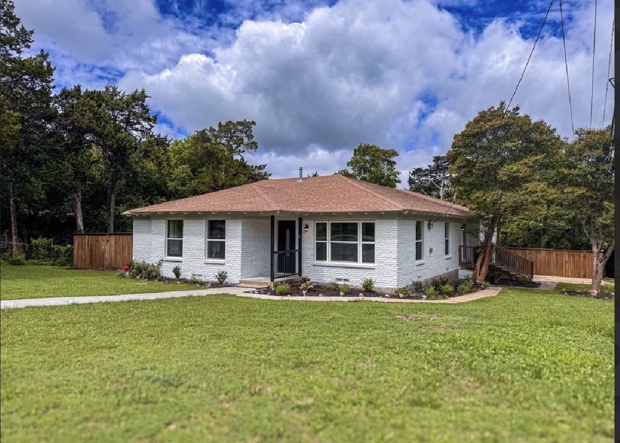 5403 Mona Lane Dallas TX 75236