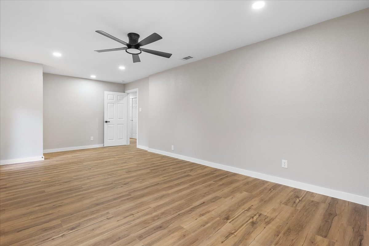 5403 Mona Lane Dallas TX 75236