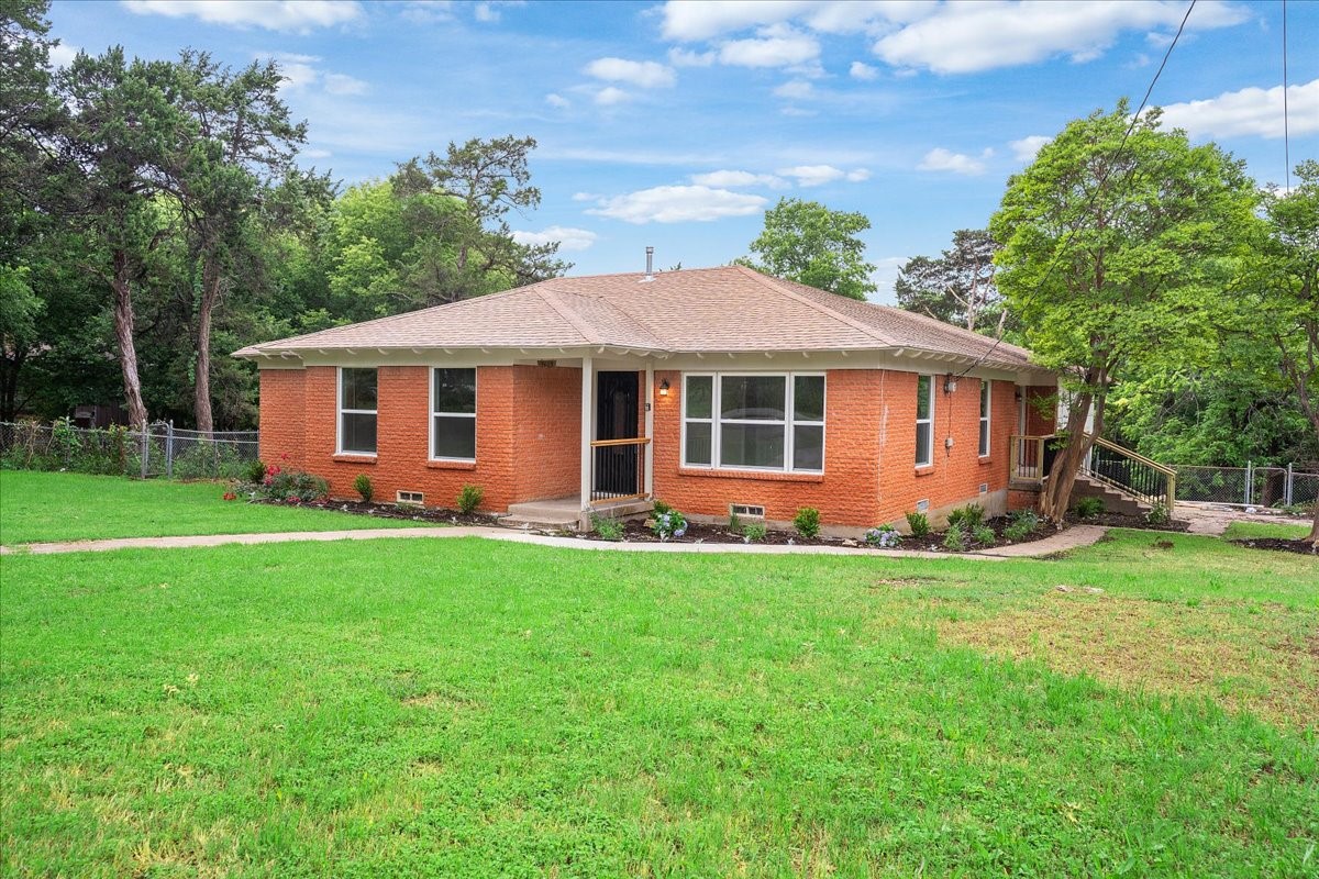 5403 Mona Lane Dallas TX 75236