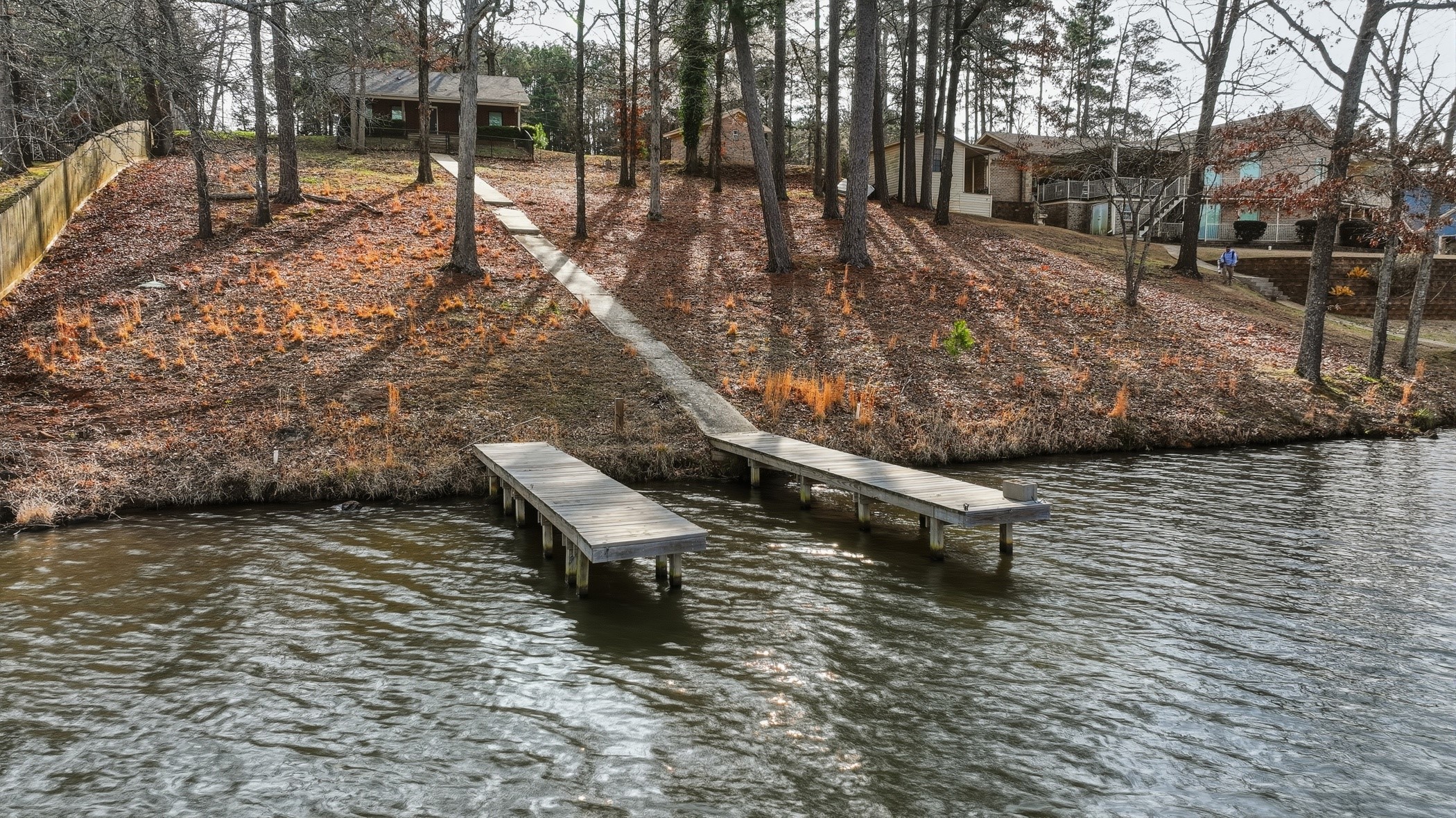 3075 E Lake Drive Gladewater TX 75647
