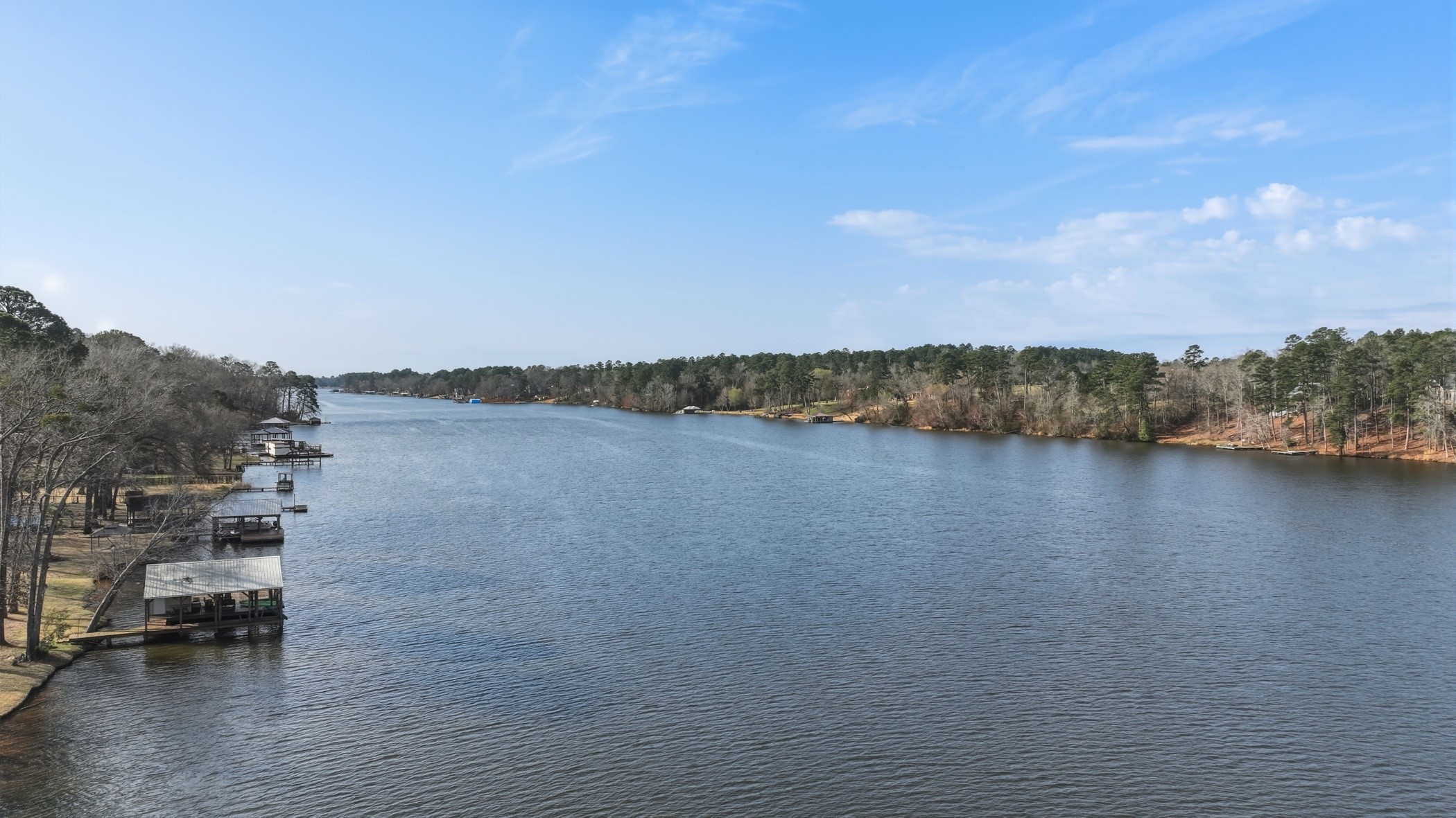 3075 E Lake Drive Gladewater TX 75647