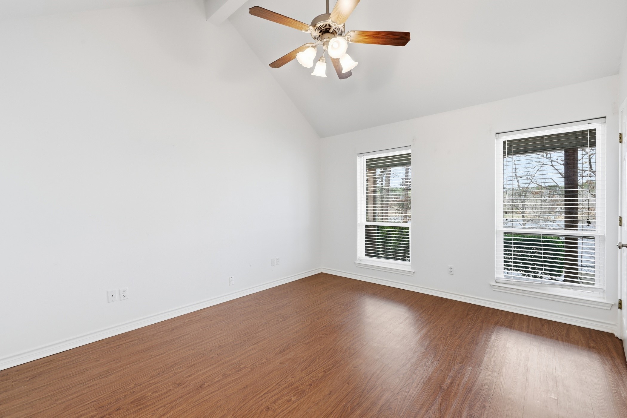 3075 E Lake Drive Gladewater TX 75647