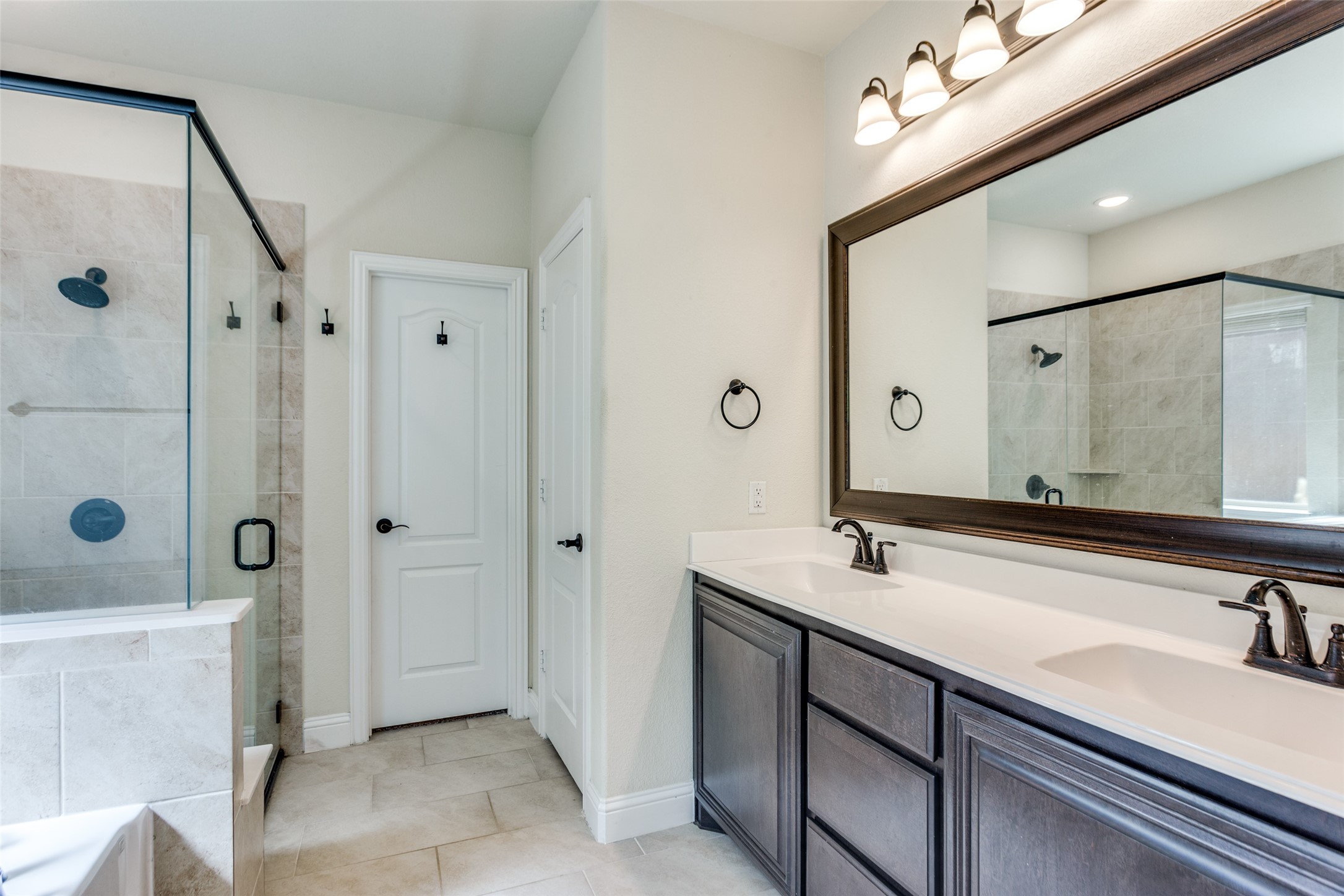 1029 Palo Oaks Drive Burleson TX 76028