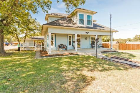 1406 S Trinity Street Decatur TX 76234