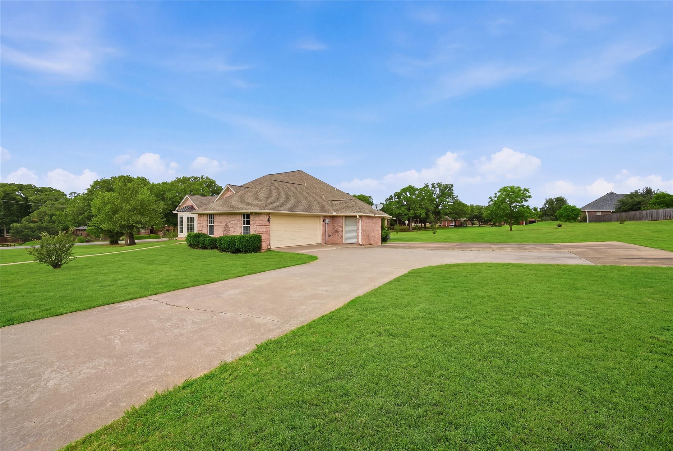 1005 Catalina Drive Bells TX 75414