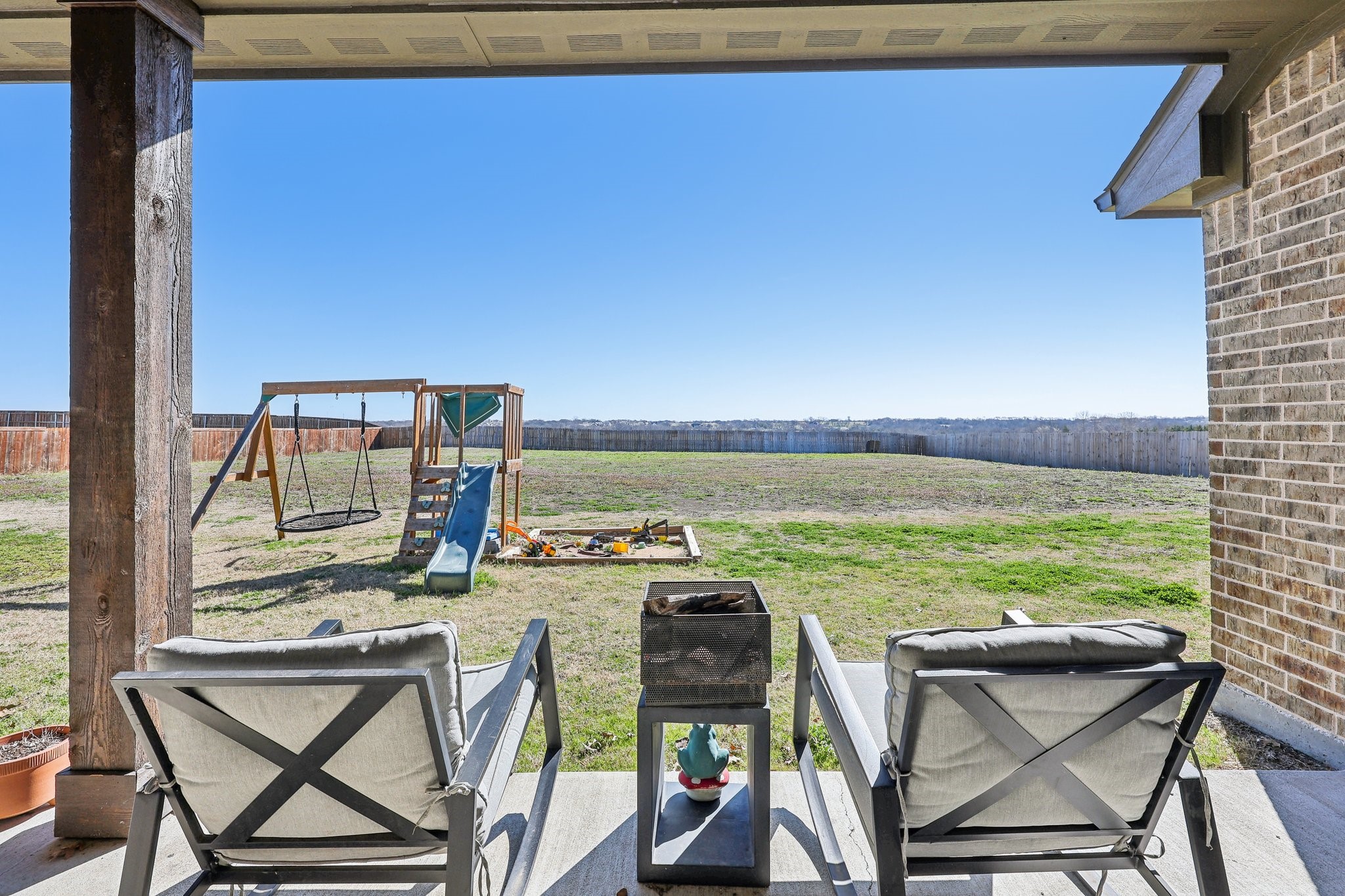 800 Majors Road Van Alstyne TX 75495