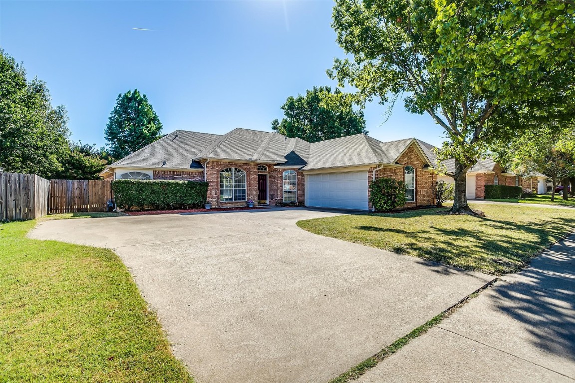 7324 Oak Ridge Drive North Richland Hills TX 76182