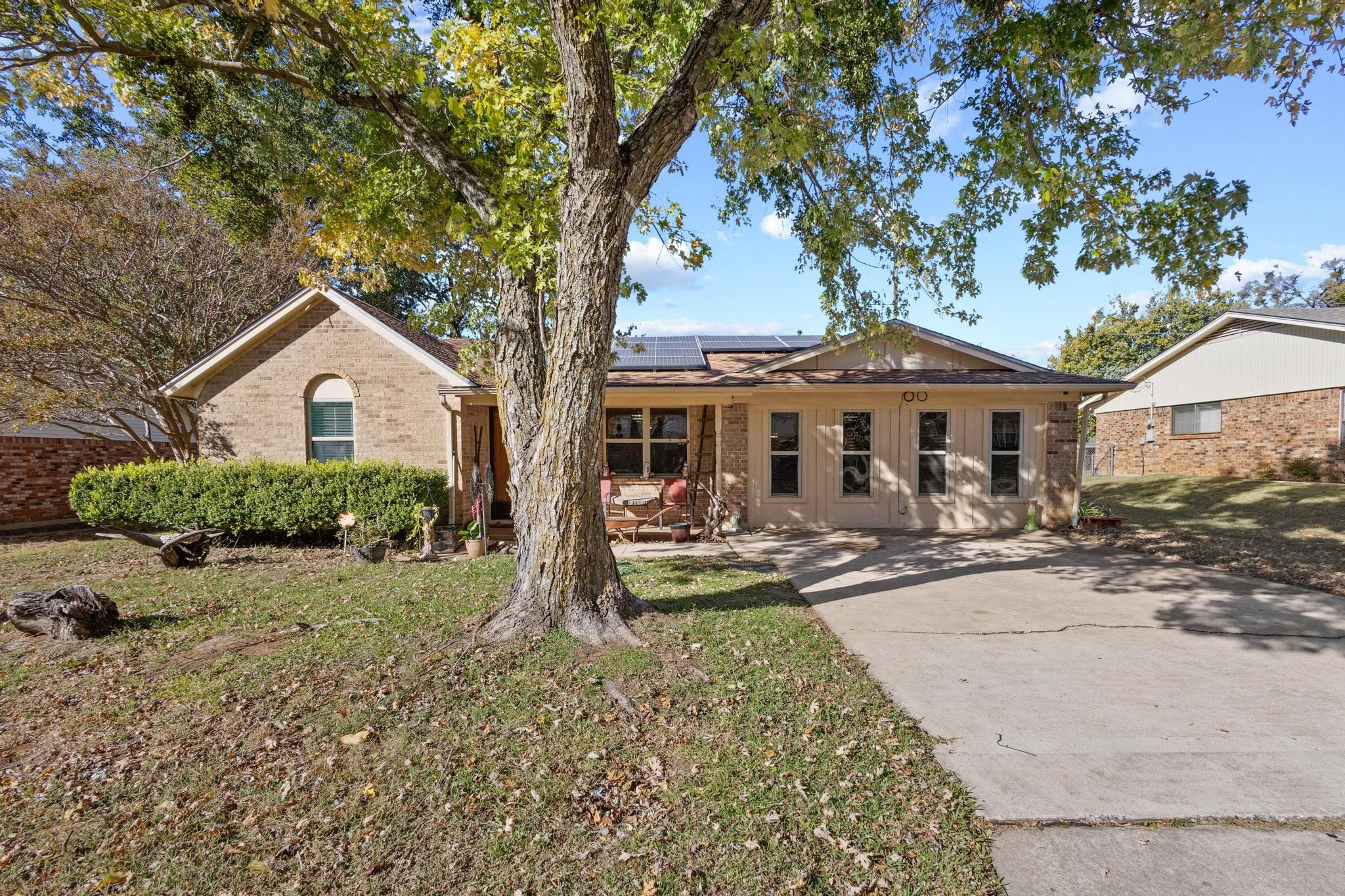 1417 Morrison Drive Denison TX 75020