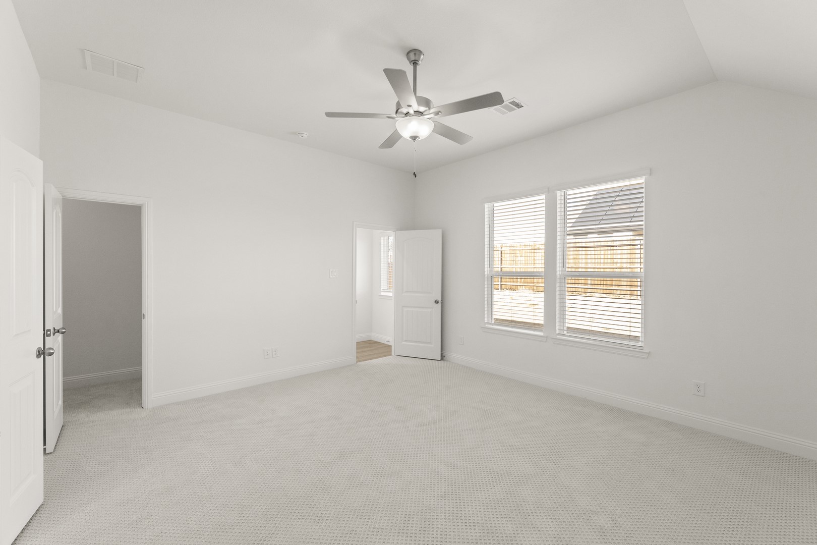 1404 Elle Lane Aubrey TX 76227