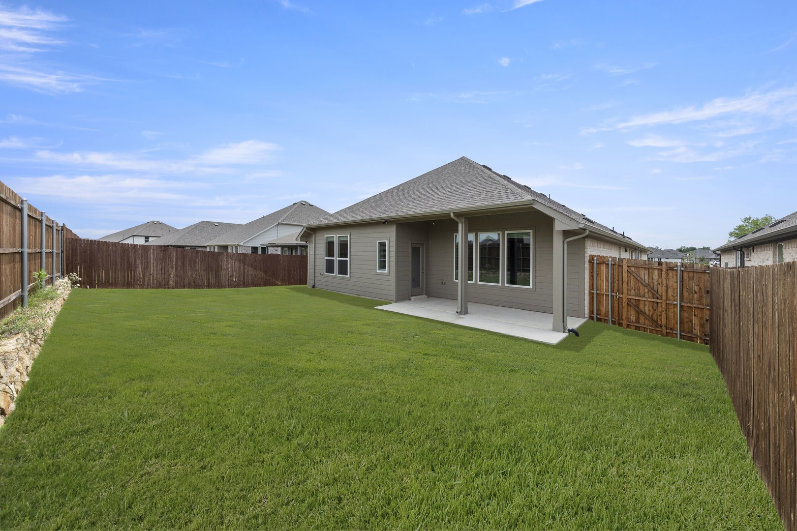 1404 Elle Lane Aubrey TX 76227