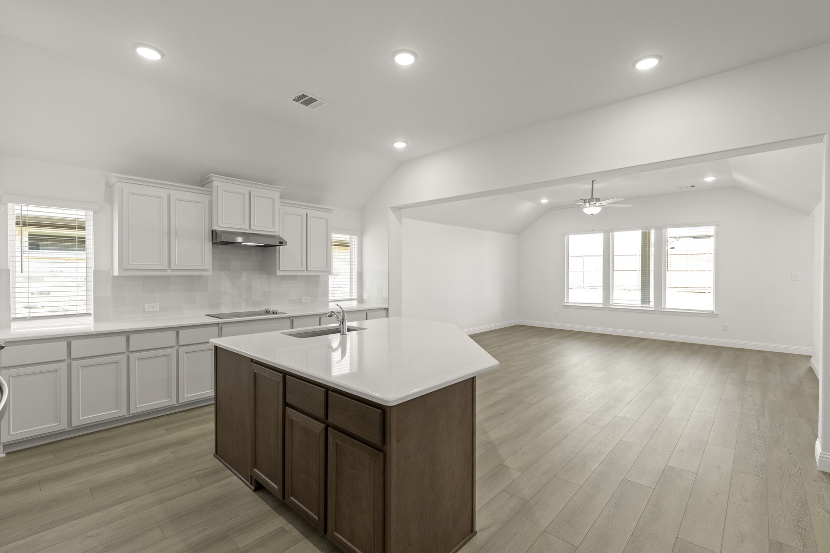 1404 Elle Lane Aubrey TX 76227