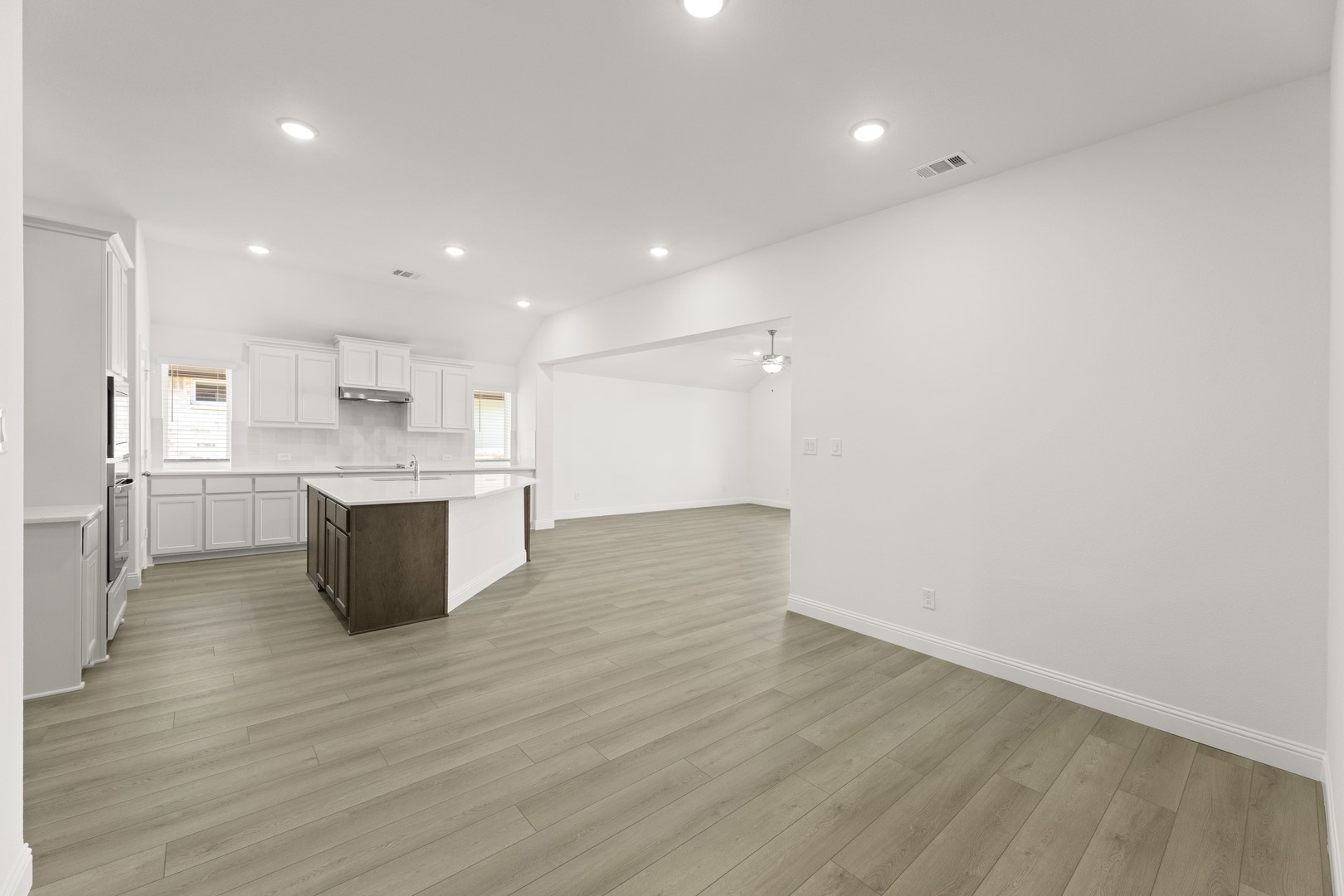 1404 Elle Lane Aubrey TX 76227