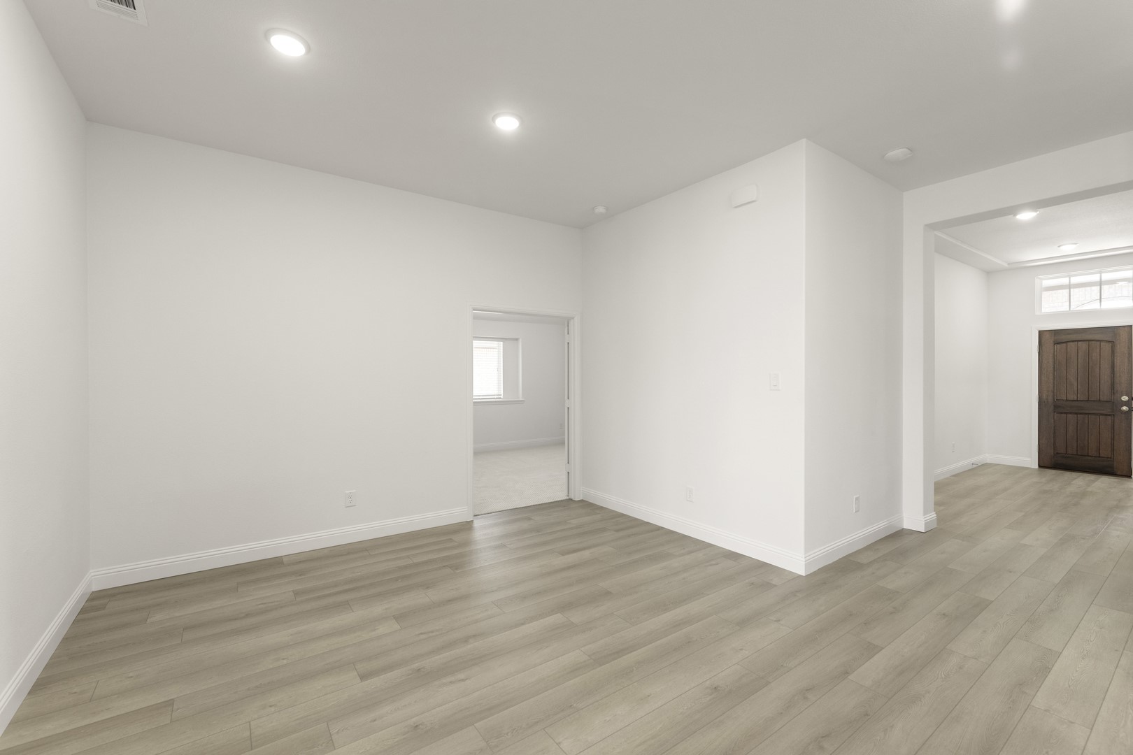 1404 Elle Lane Aubrey TX 76227