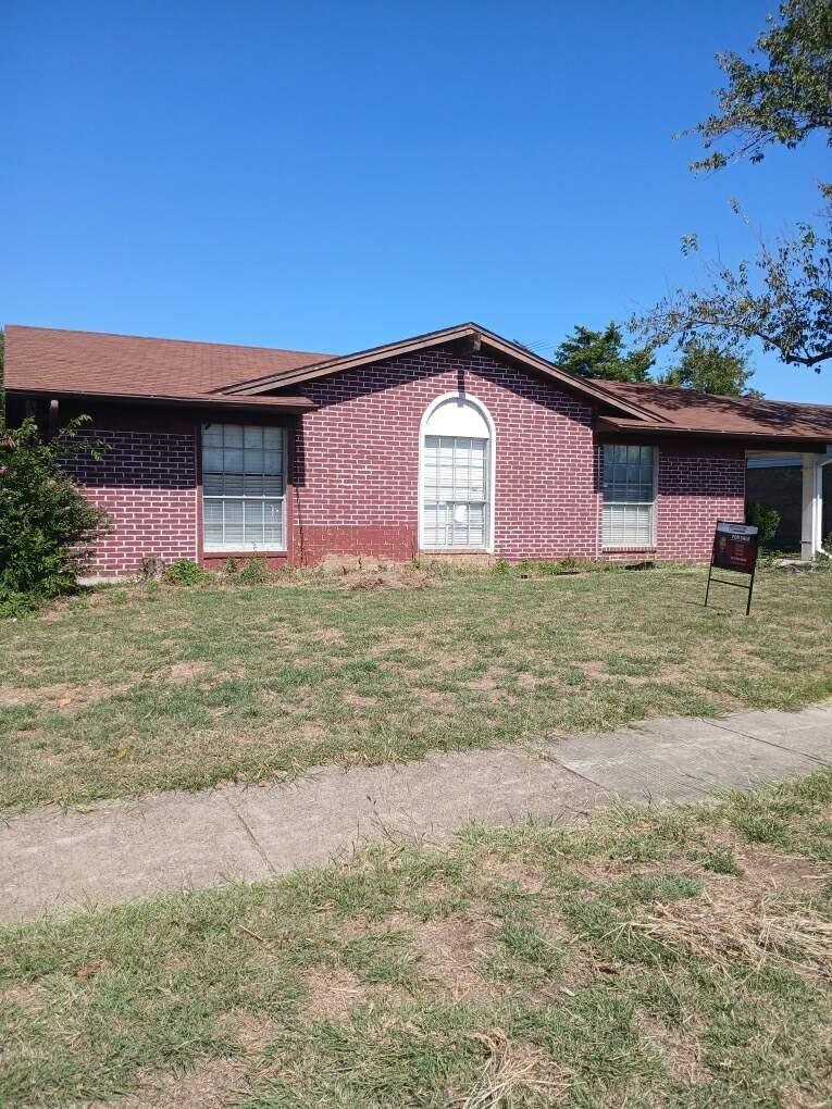 11231 Pelican Drive Dallas TX 75238