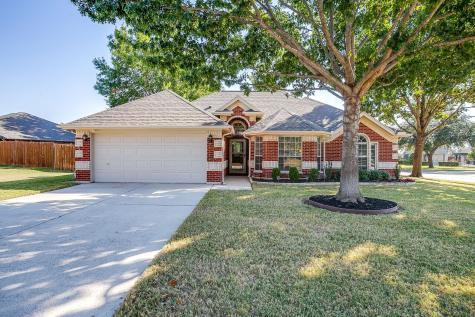 525 Sycamore Lane Saginaw TX 76179