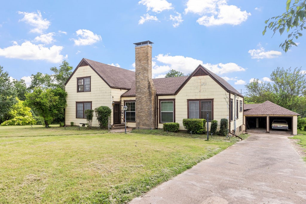 701 5th Street Honey Grove TX 75446