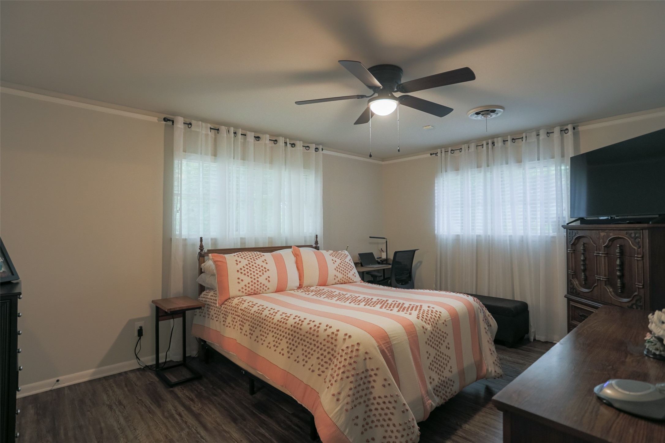 7101 Jewell Avenue Fort Worth TX 76112