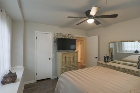 7101 Jewell Avenue Fort Worth TX 76112