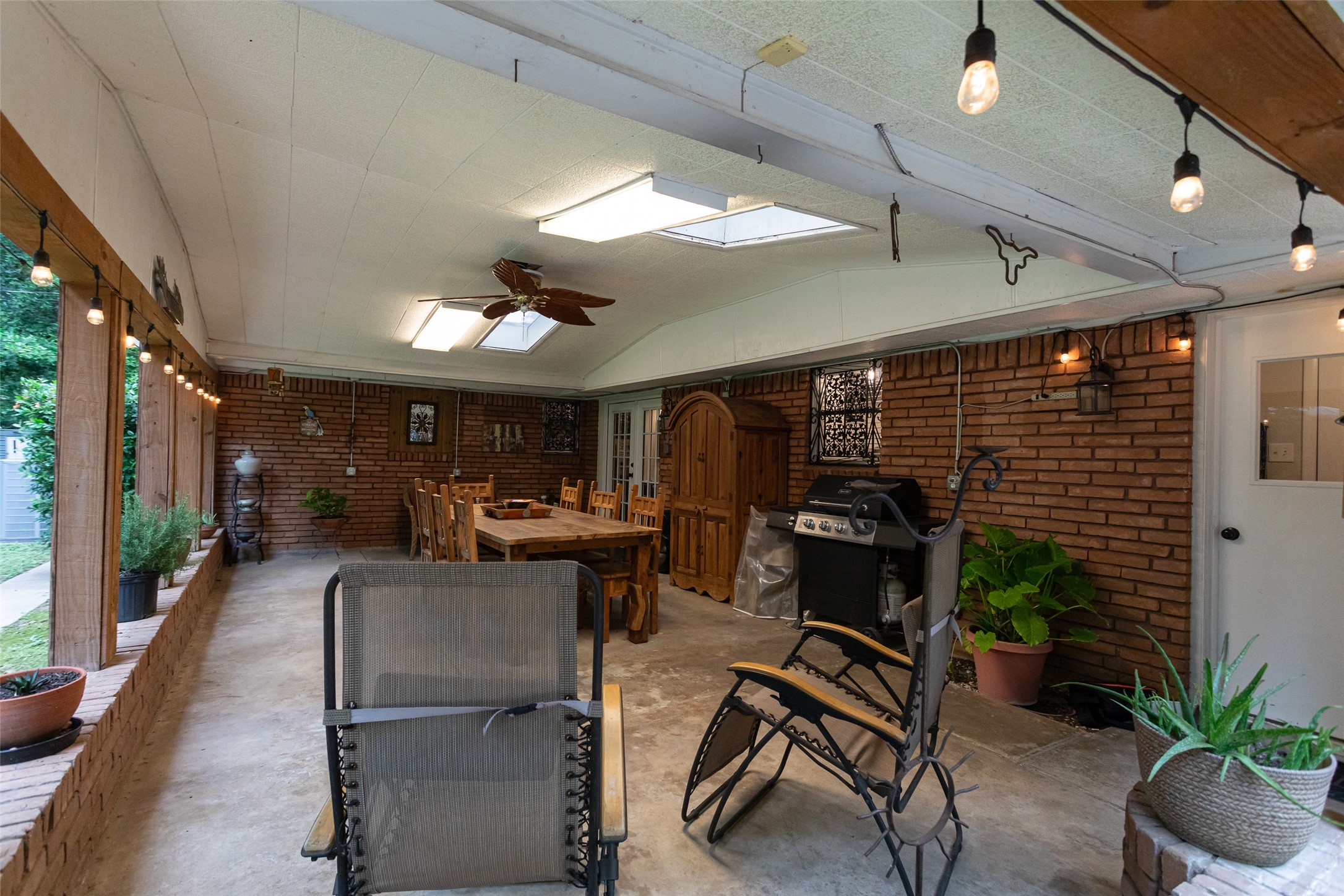 7101 Jewell Avenue Fort Worth TX 76112