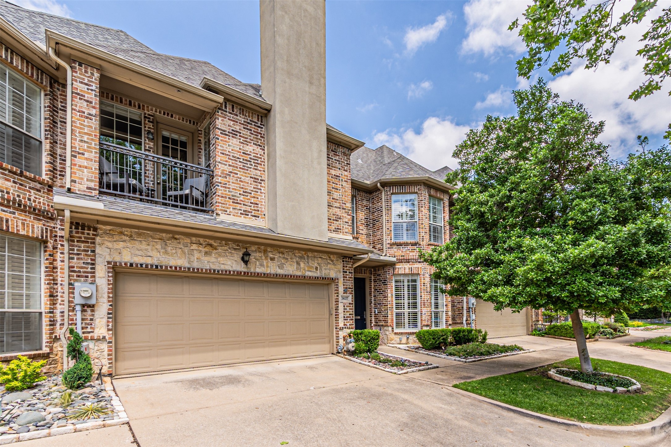 3637 Reagan Street Dallas TX 75219