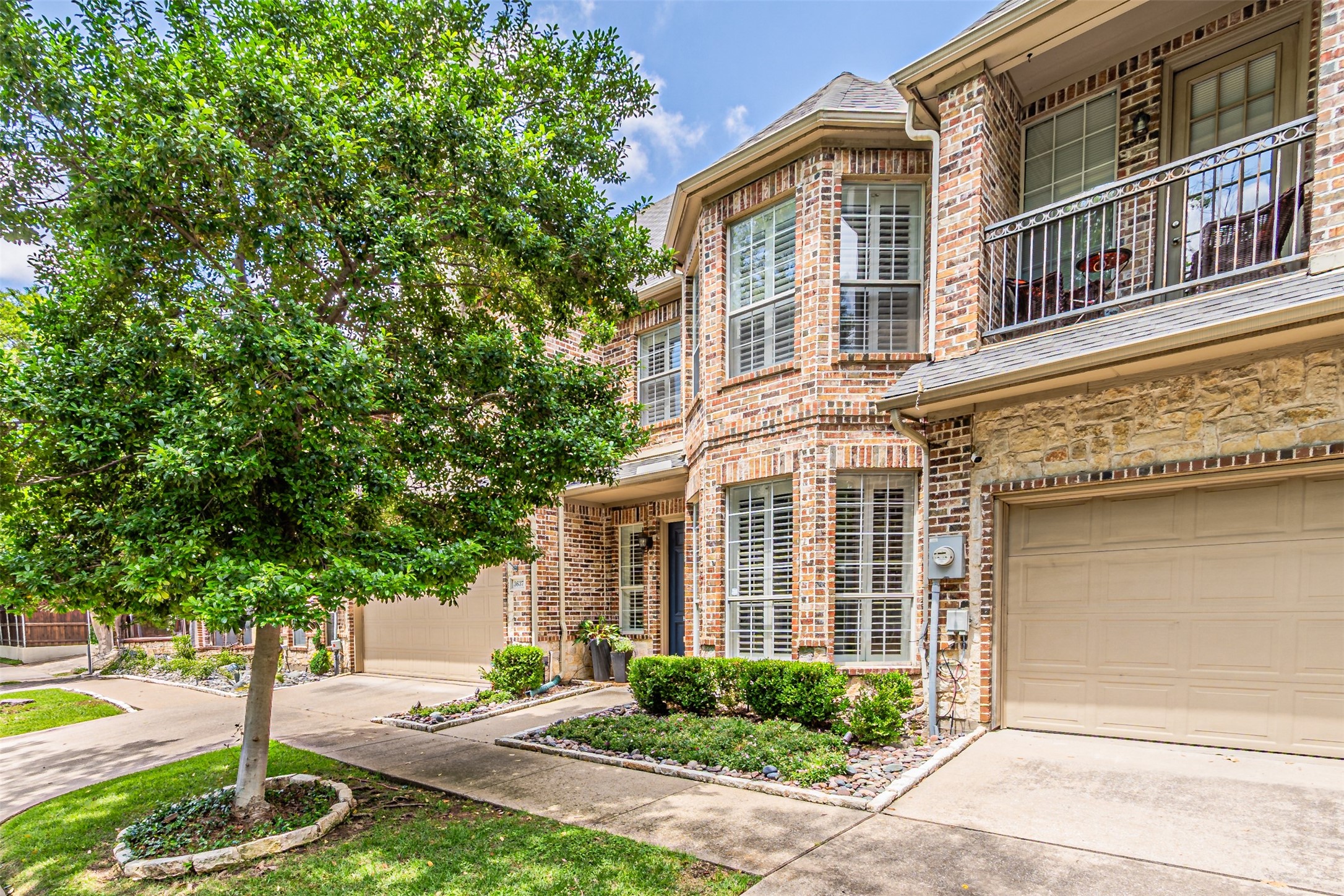 3637 Reagan Street Dallas TX 75219