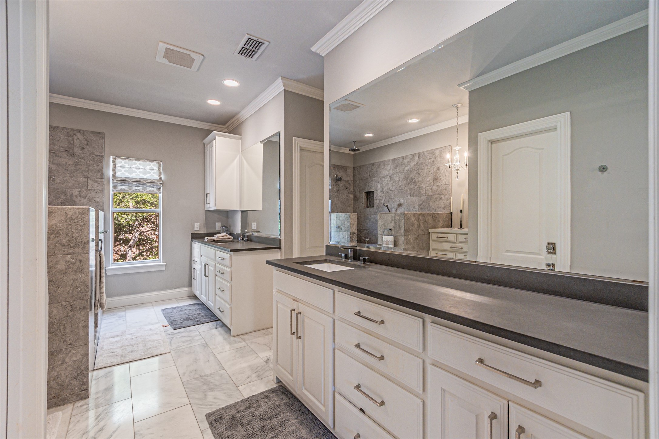 3637 Reagan Street Dallas TX 75219