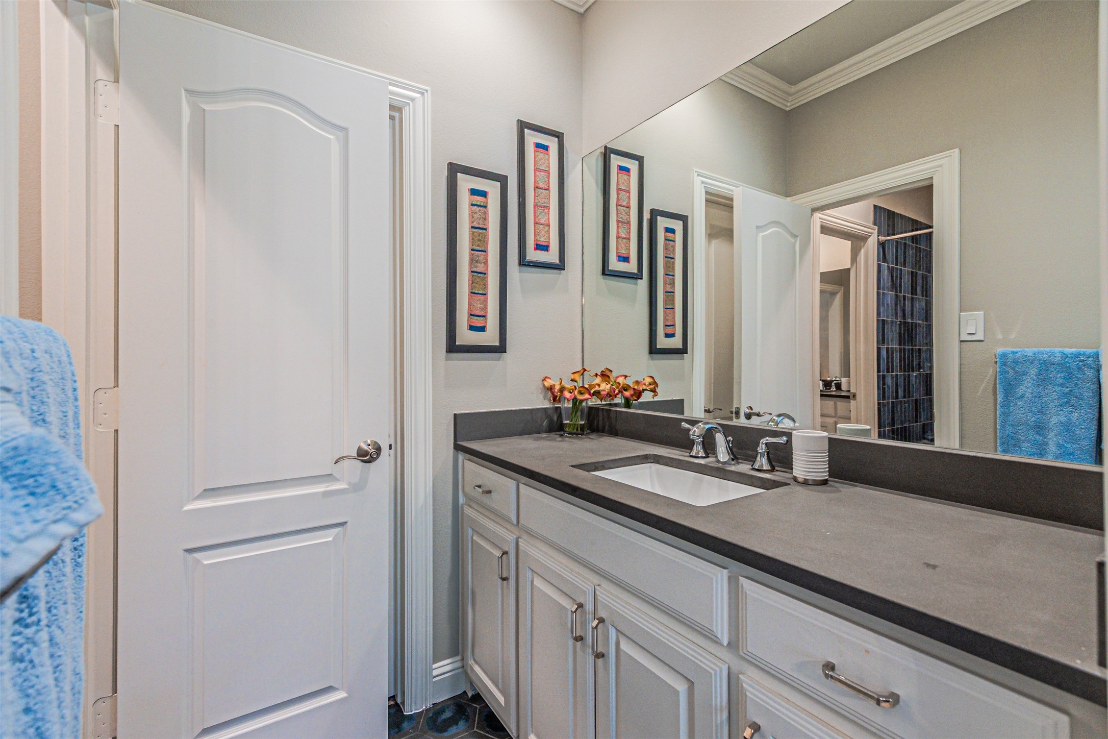 3637 Reagan Street Dallas TX 75219