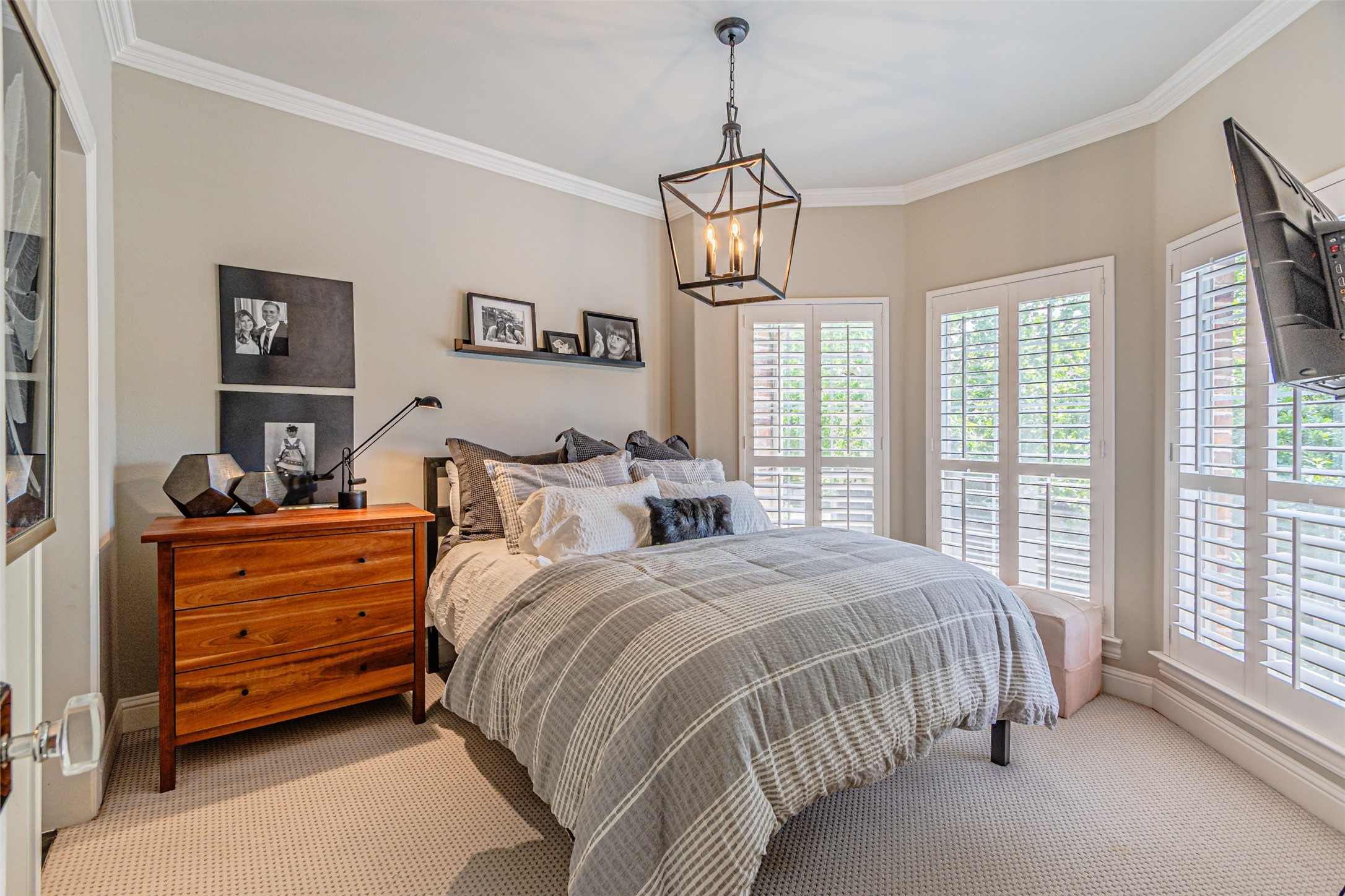 3637 Reagan Street Dallas TX 75219