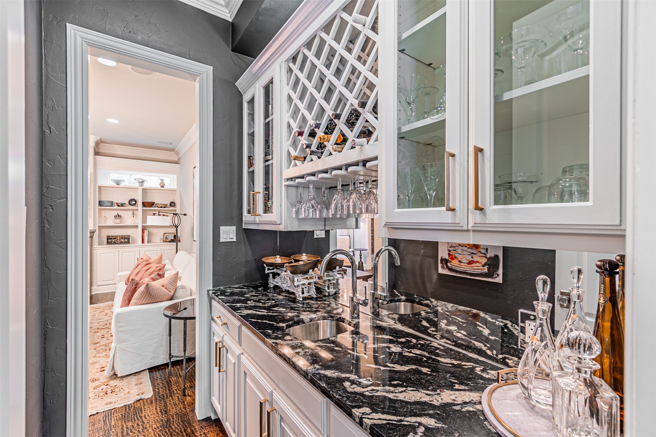 3637 Reagan Street Dallas TX 75219