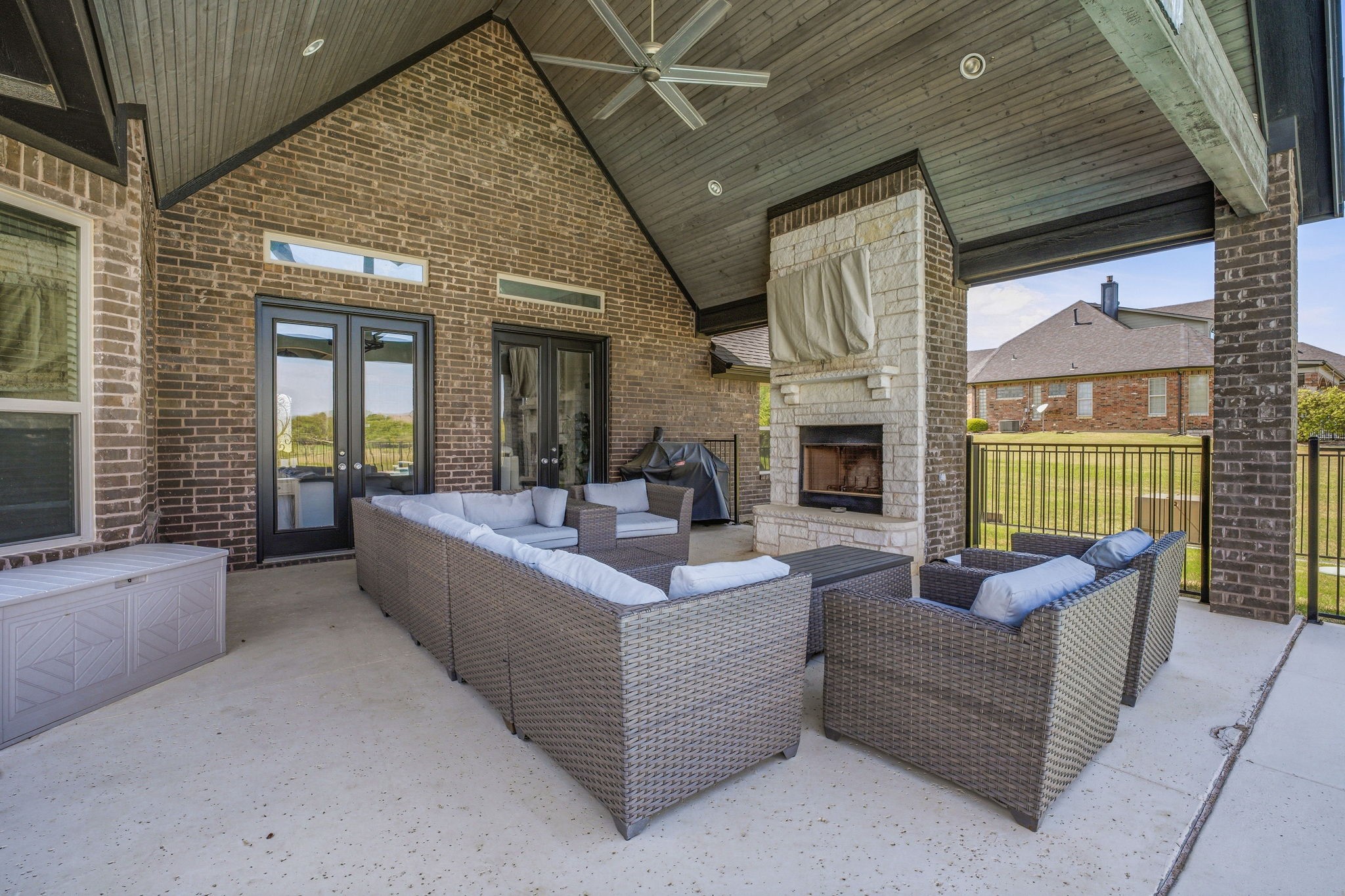 2009 Tree Top Court Granbury TX 76049