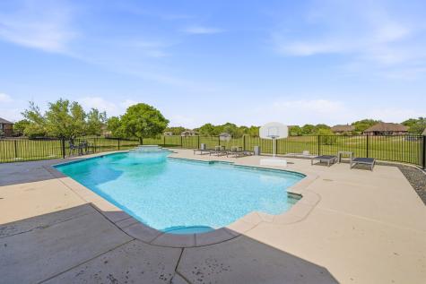 2009 Tree Top Court Granbury TX 76049