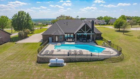 2009 Tree Top Court Granbury TX 76049