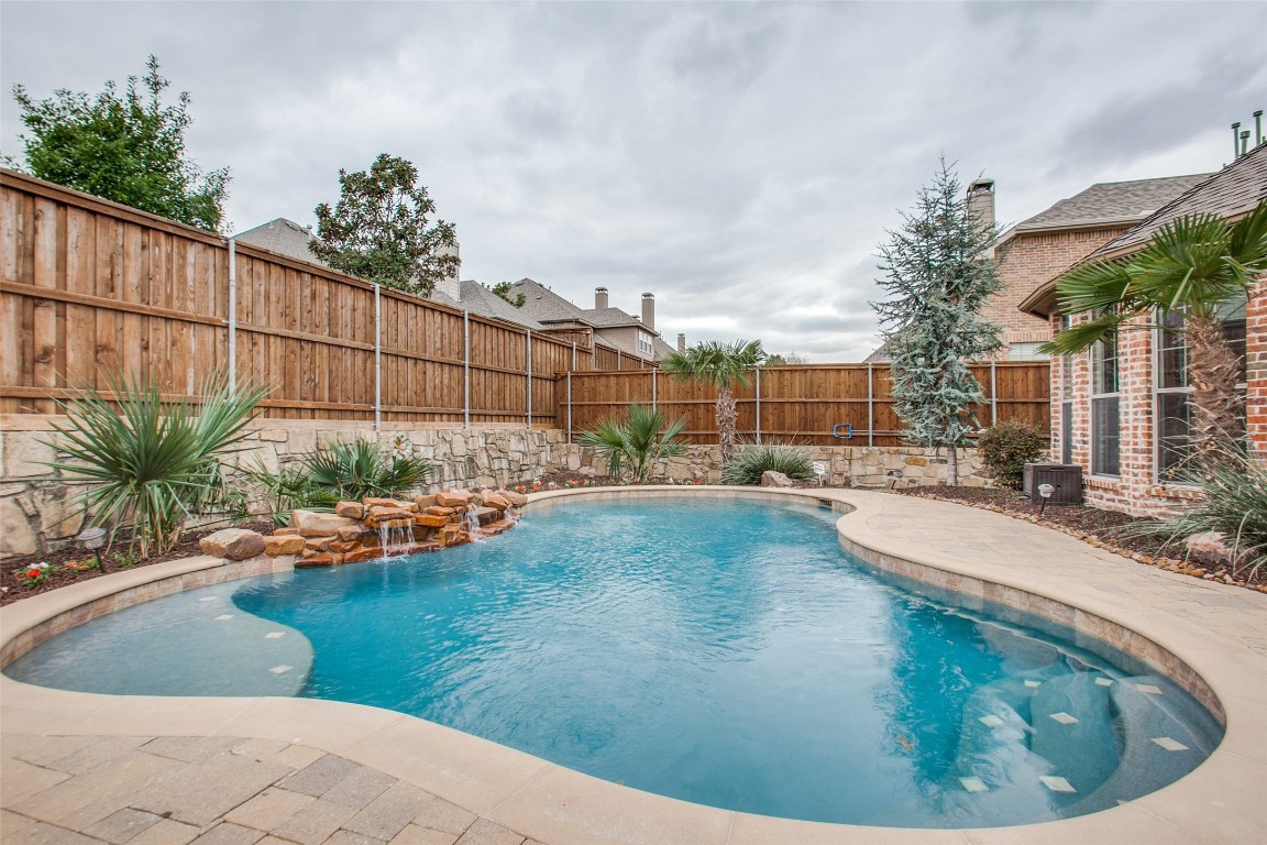6317 Wind Song Drive Mckinney TX 75071