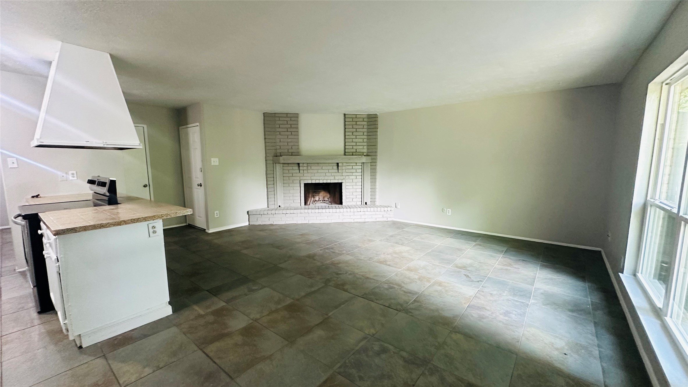 914 Clark Trail Grand Prairie TX 75052