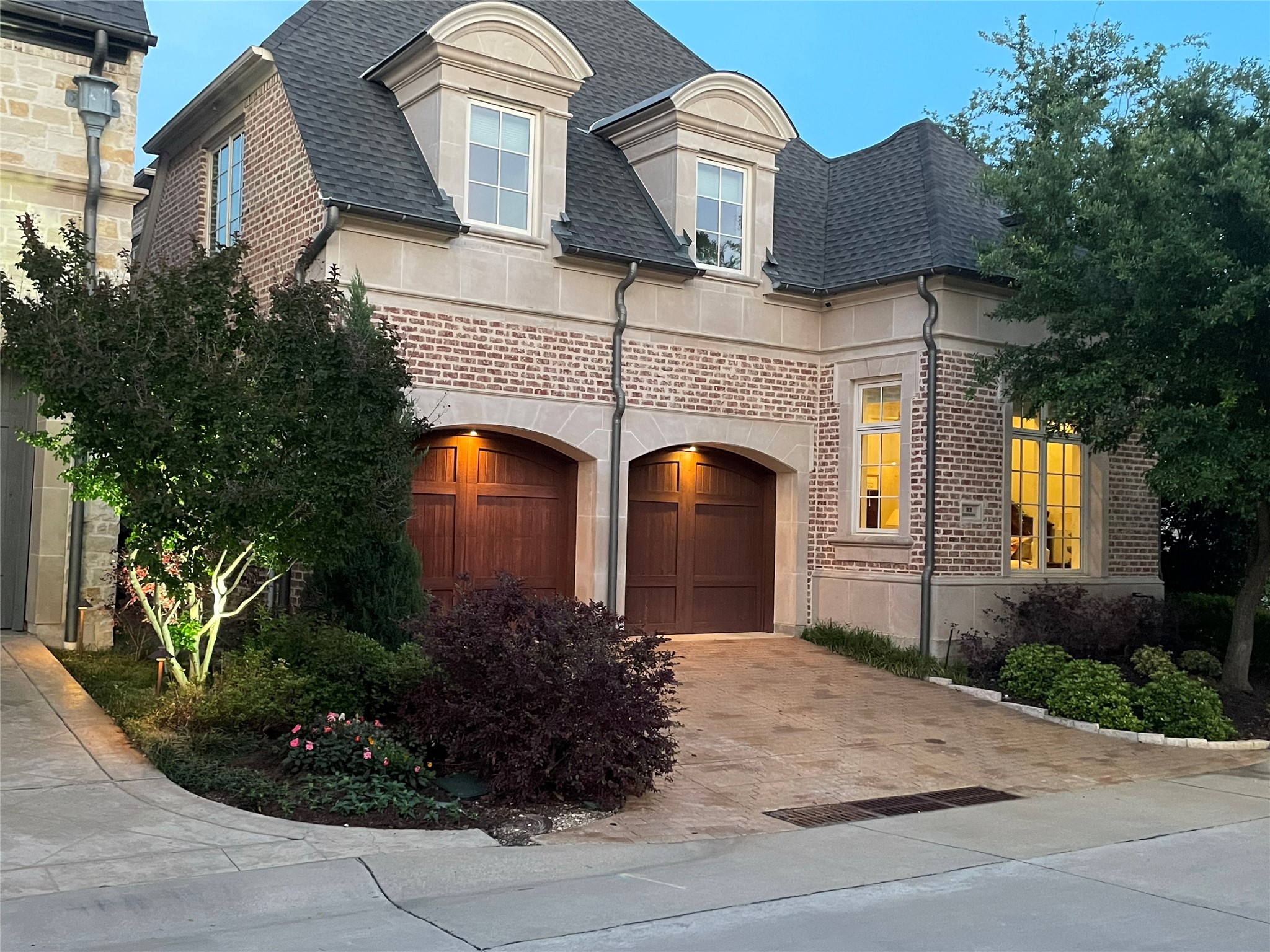 32 Fawn Wood Drive Dallas TX 75248