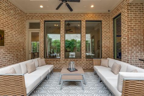 32 Fawn Wood Drive Dallas TX 75248