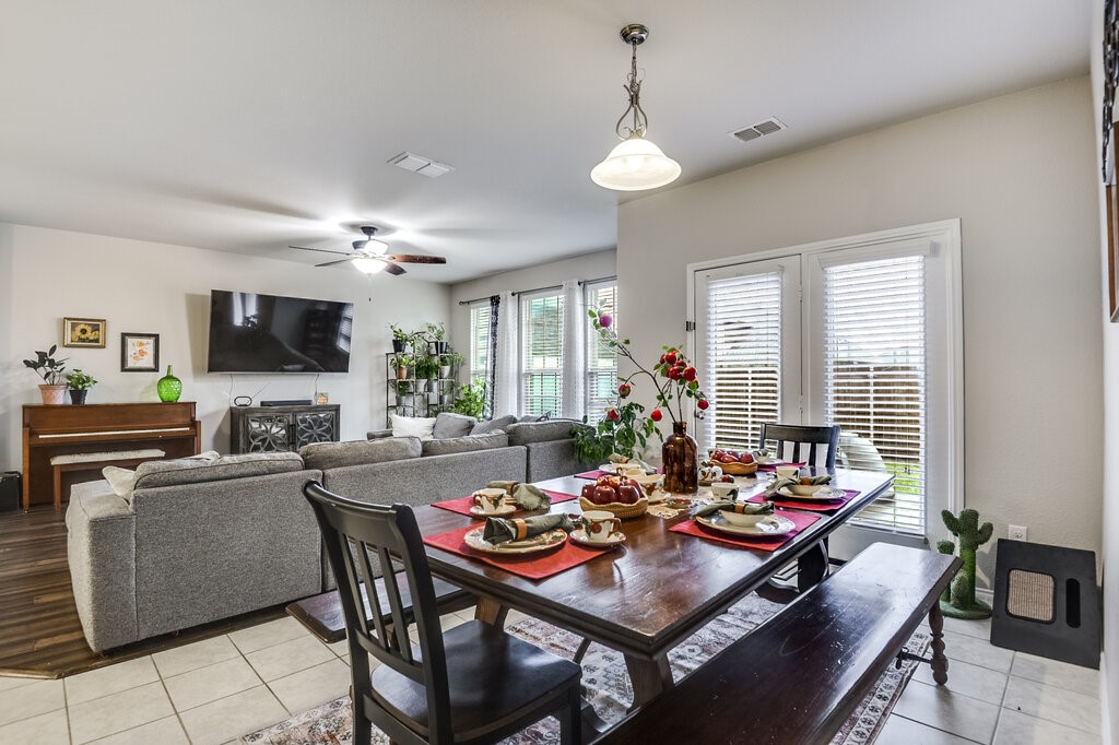 216 Bay Waxahachie TX 75165