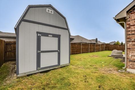 216 Bay Waxahachie TX 75165