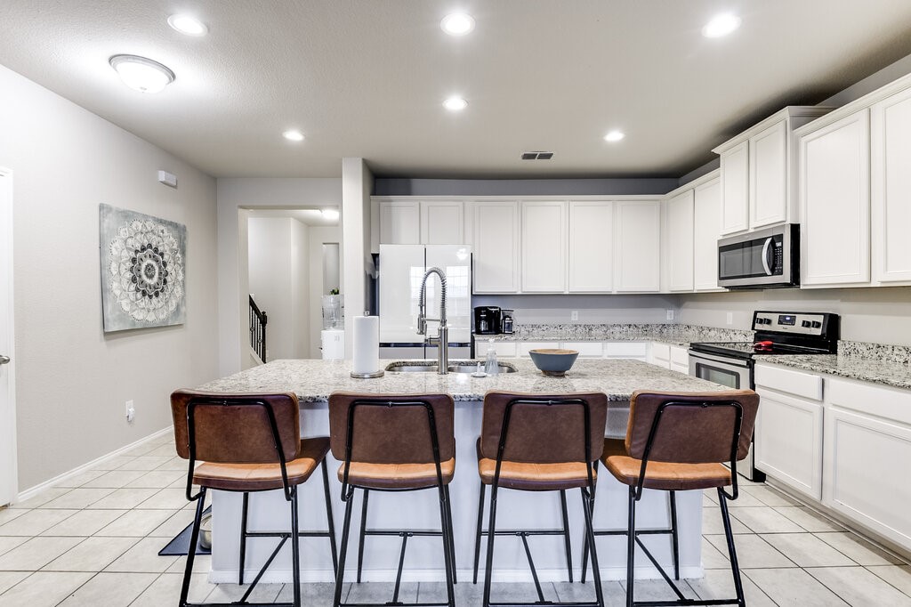 216 Bay Waxahachie TX 75165
