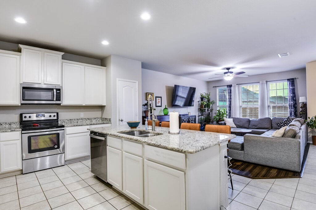 216 Bay Waxahachie TX 75165