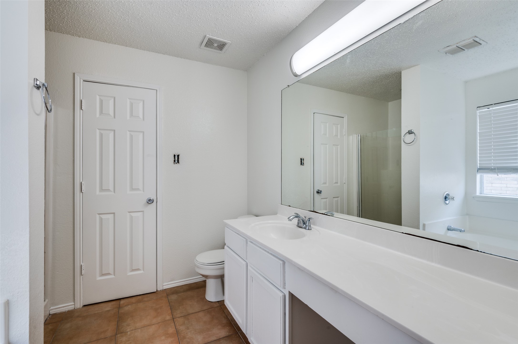 10141 Chapel Rock Drive Fort Worth TX 76116