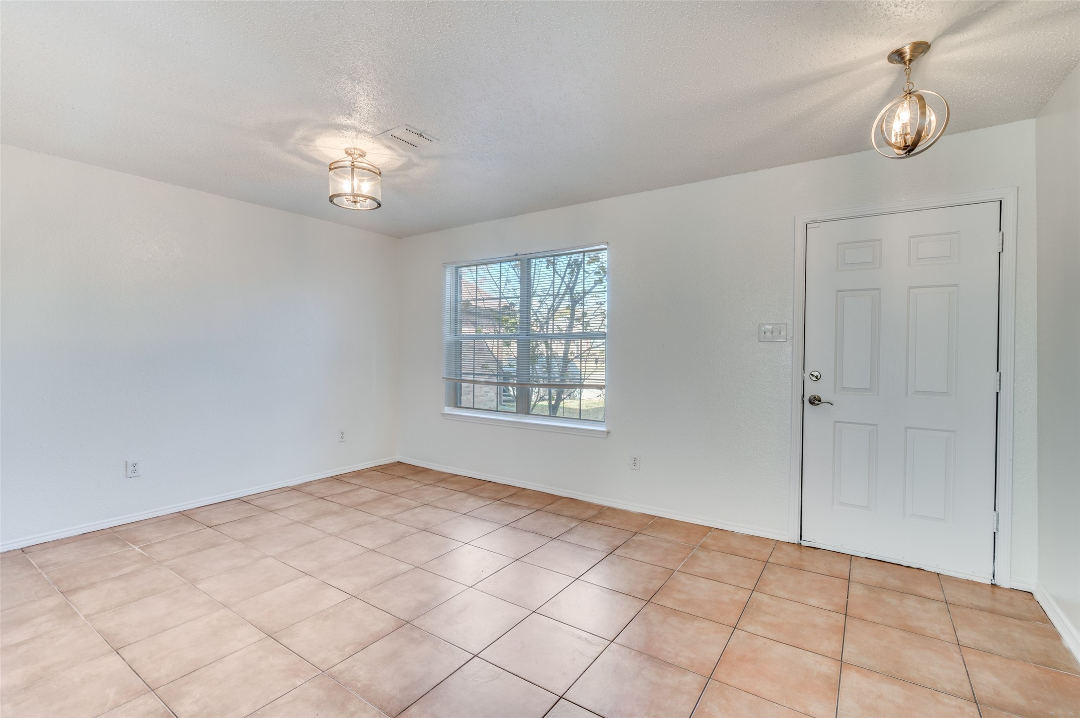 10141 Chapel Rock Drive Fort Worth TX 76116
