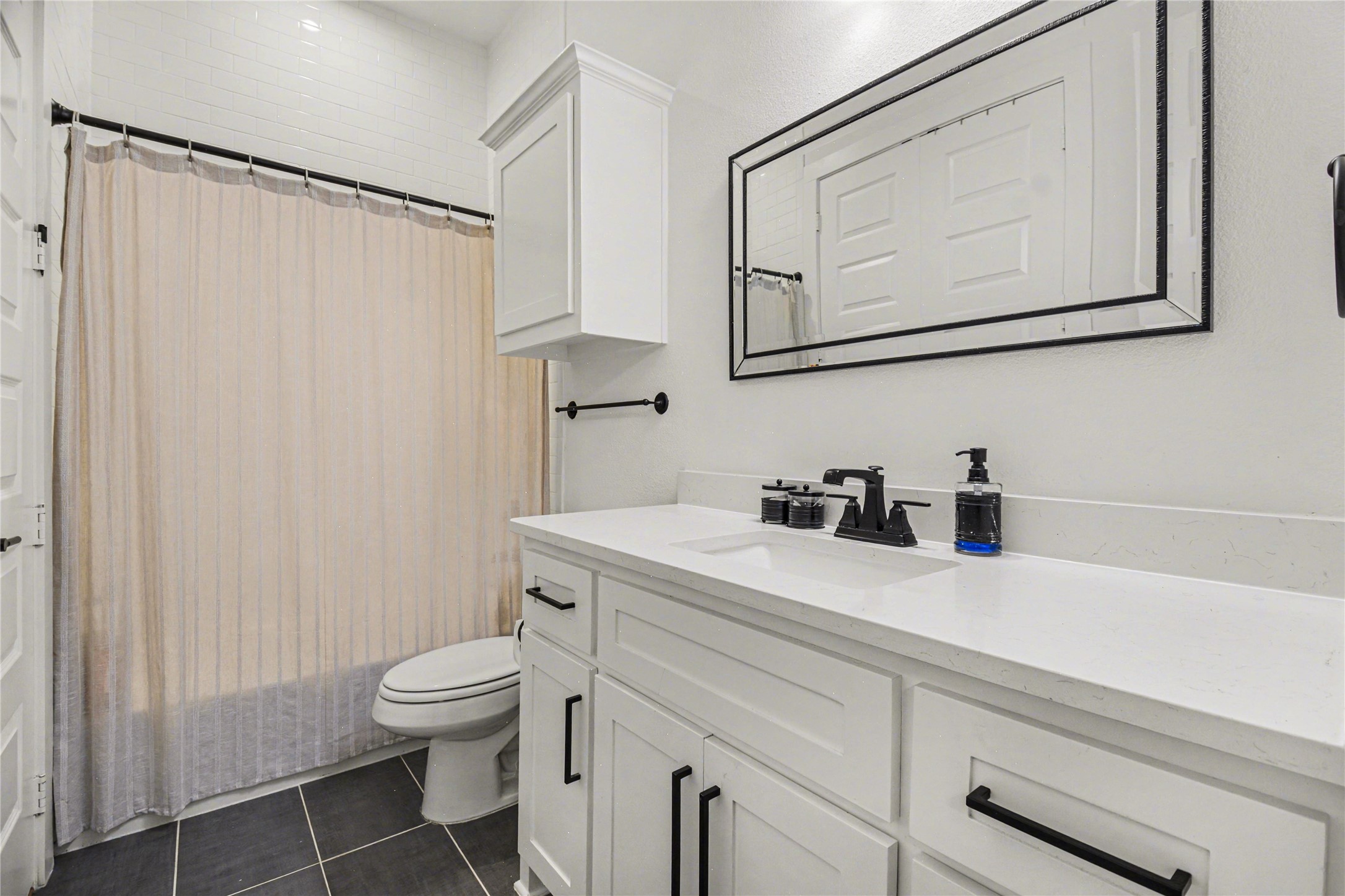 401 Ambergate Drive Shady Shores TX 76208