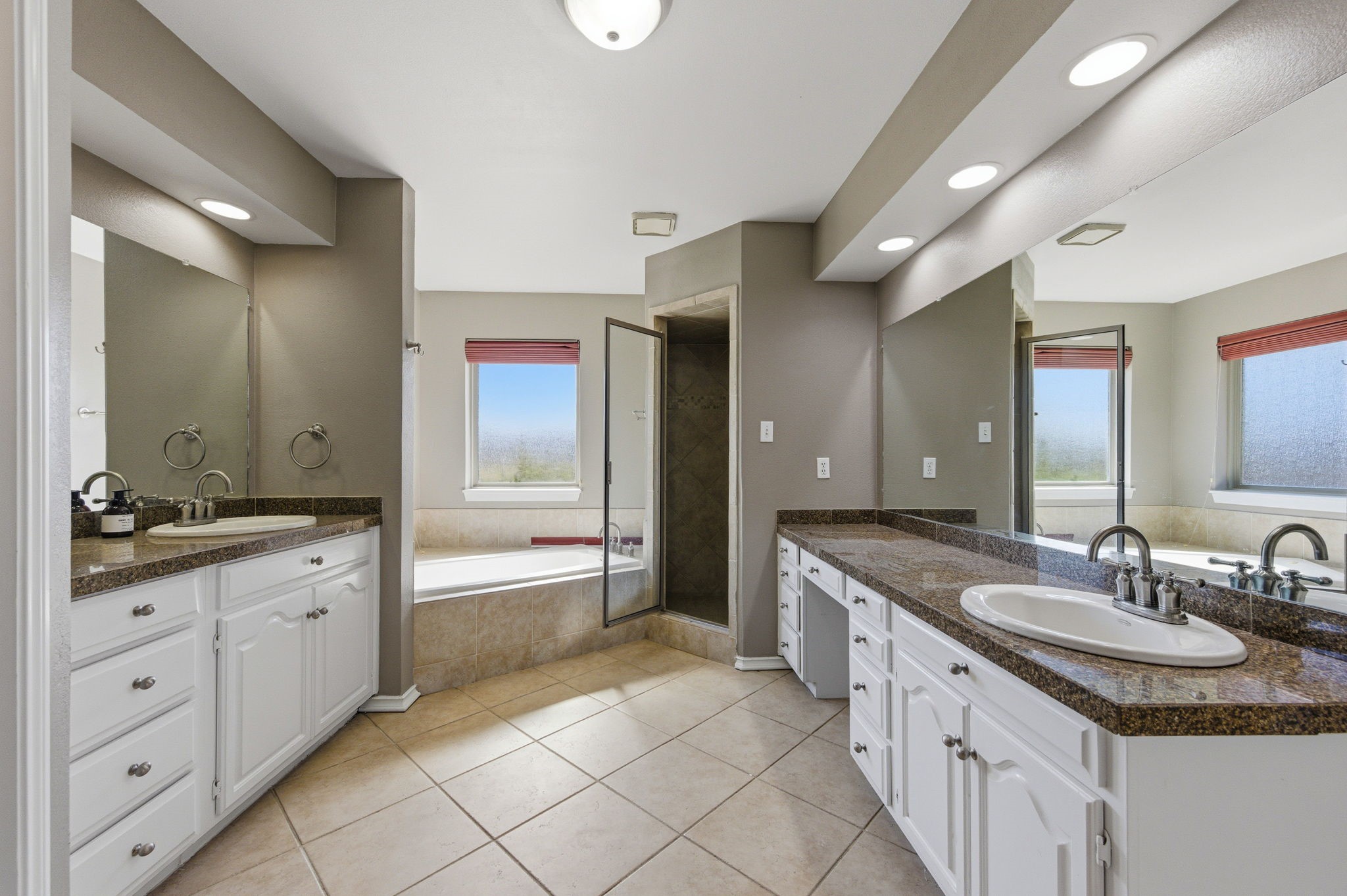 3332 Gatwick Place Farmers Branch TX 75234