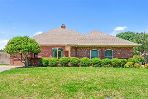 309 Trinidad Court Benbrook TX 76126