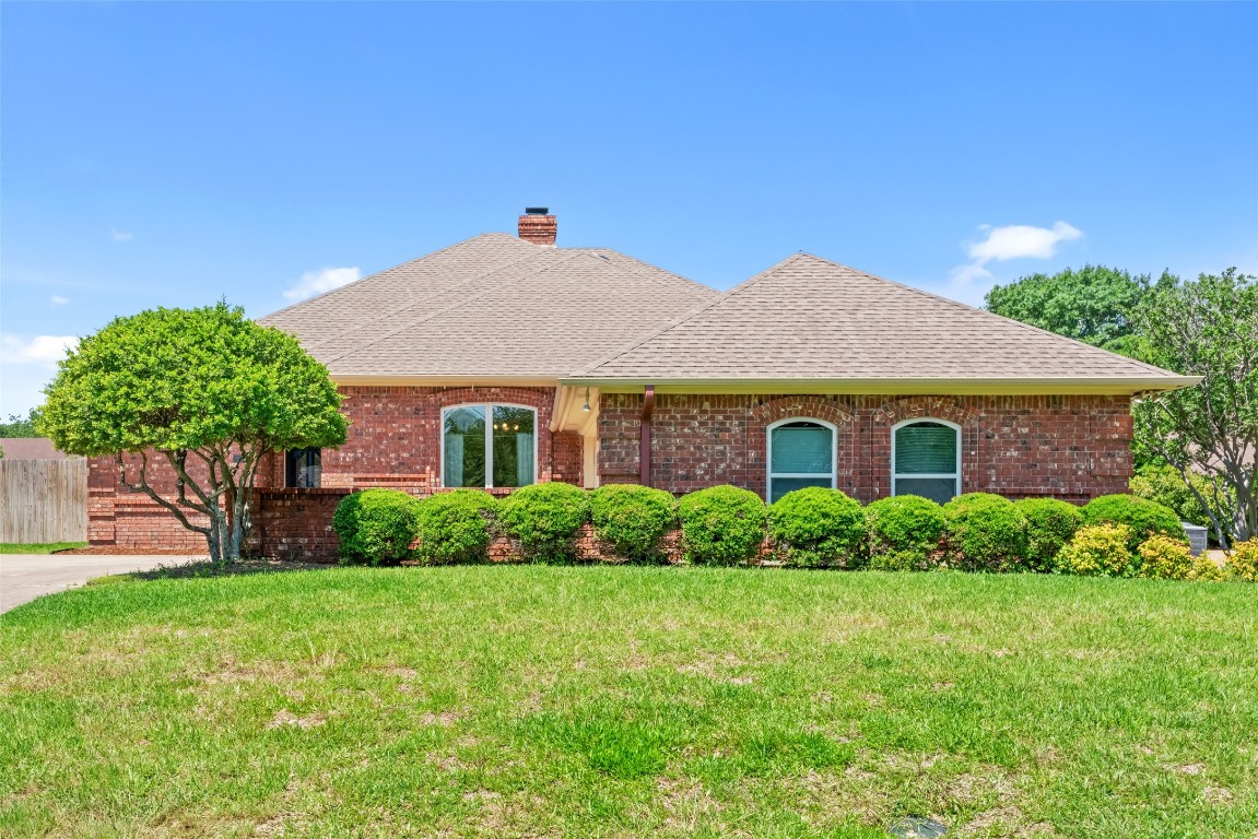 309 Trinidad Court Benbrook TX 76126
