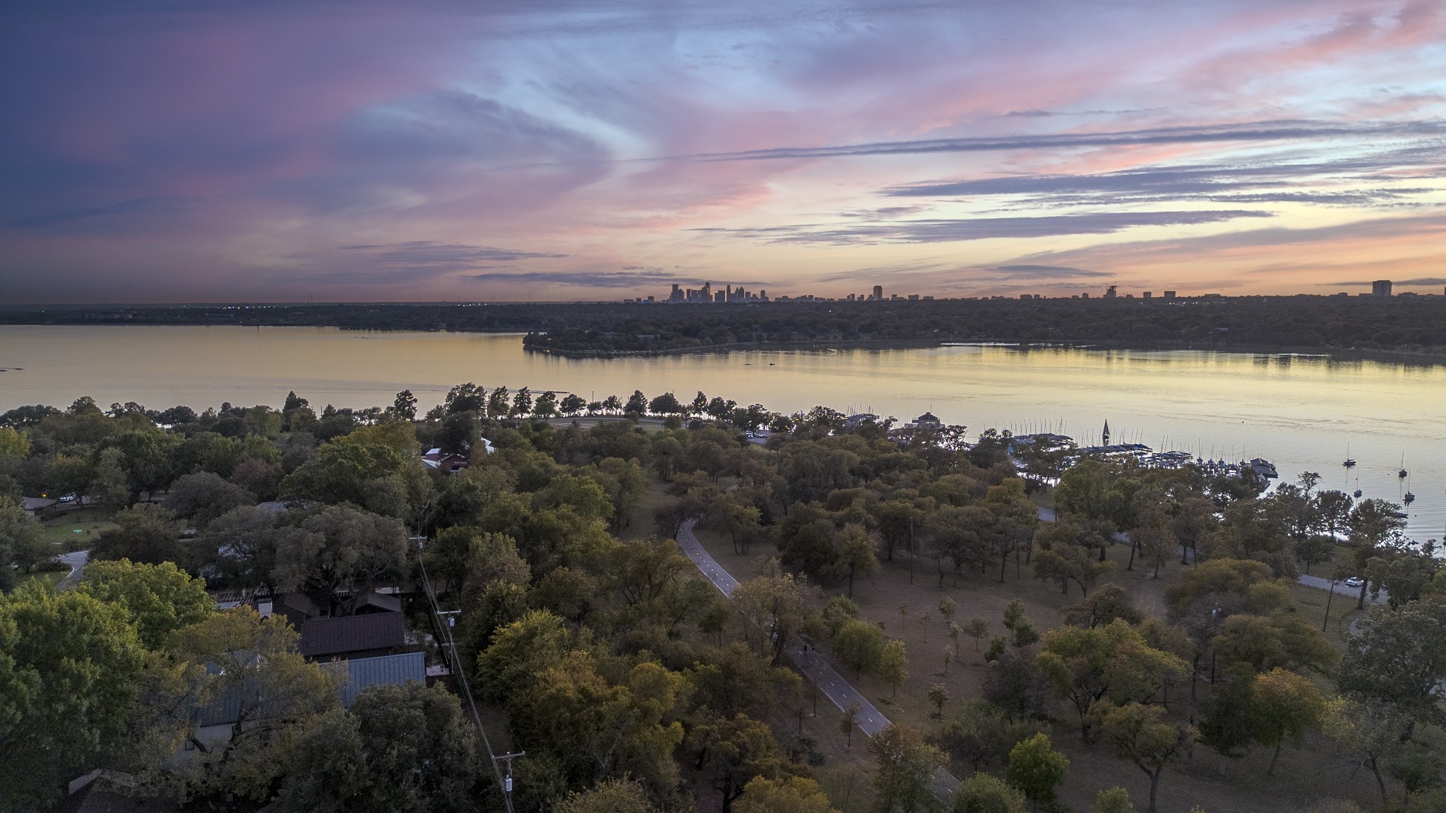 Dallas TX, 9457 Waterview Road