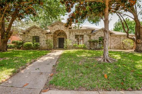 2723 Olympia Drive Grand Prairie TX 75052